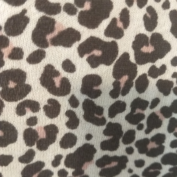 🤎 Lightweight LOFT Animal Print Cardigan🖤 - Picture 2 of 8